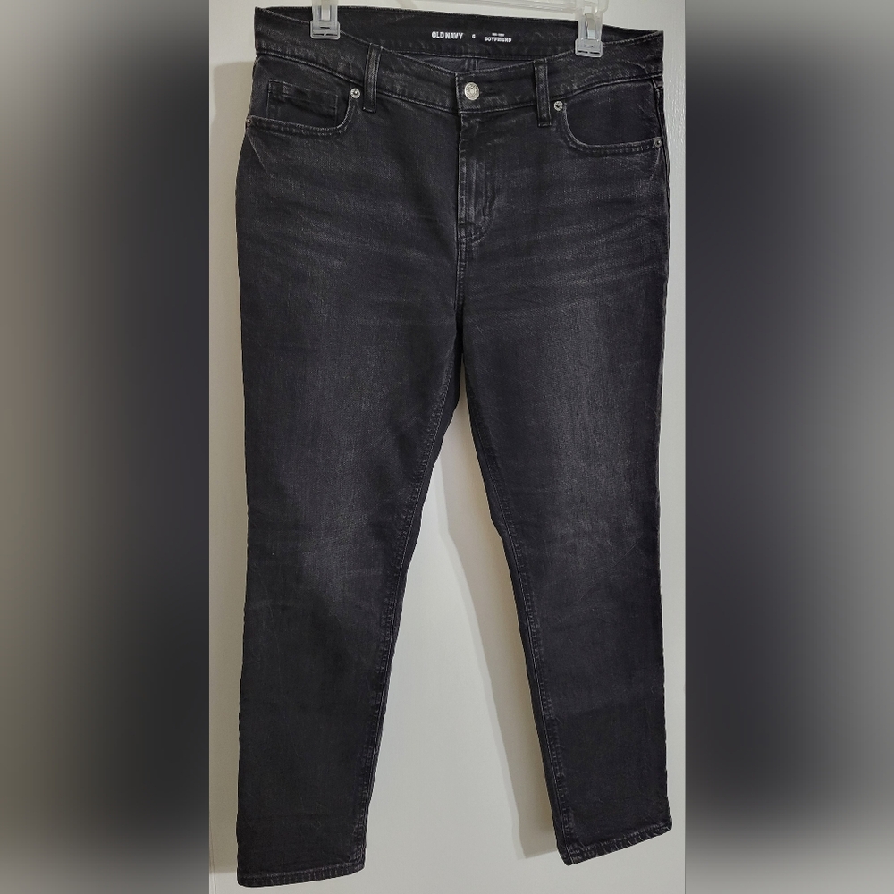 Old Navy Mid Rise Boyfriend Jeans